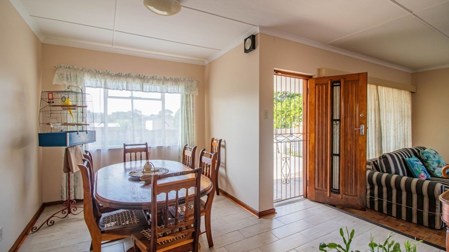 5 Bedroom Property for Sale in Rosedale Park Eastern Cape